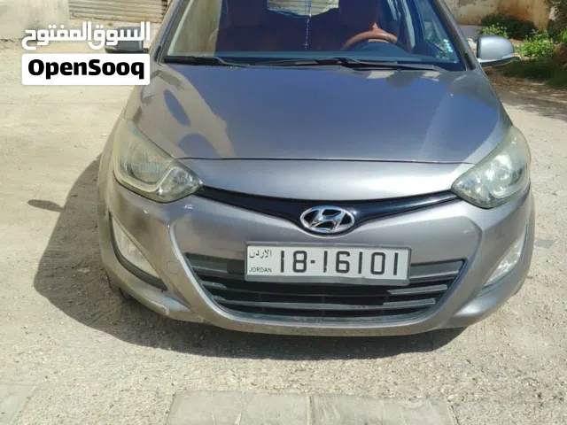 2013 Hyundai i20 Standard