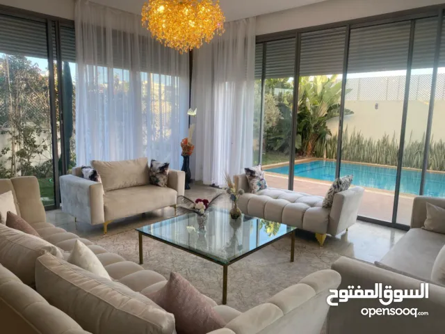400 m2 5 Bedrooms Villa for Rent in Casablanca Aïn Diab