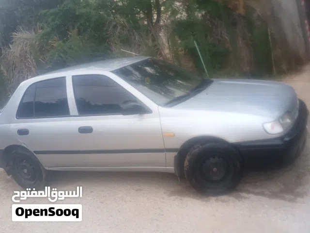1992 Nissan Sunny S