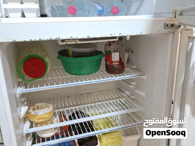 غاز ناشونال سونيك 3عيون شغال مستعمل نظيف بسعر 25  ثلاجة مستعمله  بحاله جيده للبيع بسبب السفر