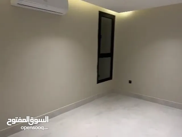 180 m2 3 Bedrooms Apartments for Rent in Dammam Al Hamra