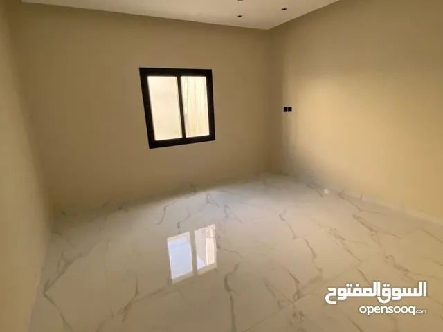 200 m2 4 Bedrooms Apartments for Rent in Dammam Taybah