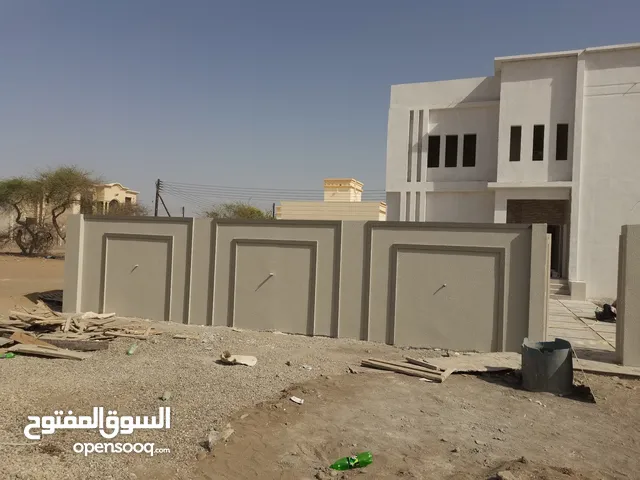 300 m2 4 Bedrooms Villa for Sale in Al Batinah Saham