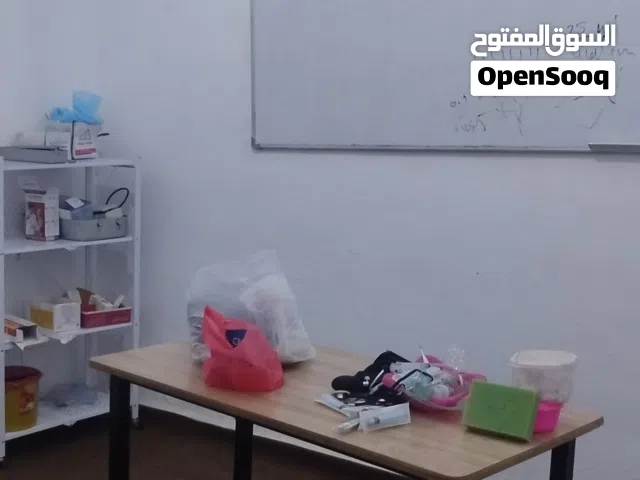 قاعات دراسيه و تعليميه للاجار
