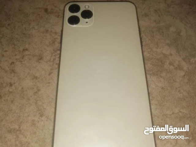 Apple iPhone 11 Pro Max 256 GB in Basra