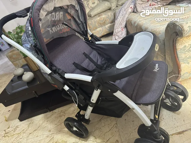 عربانه أطفال مستخدم جداً قليل