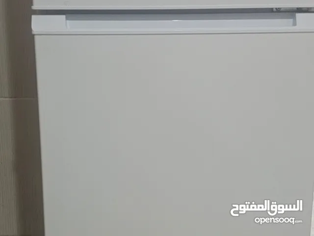 ثلاجه ونسا بوتجاز ونسا ركنه منشر غسيل طاوله تلفزيون غرفتين نوم علي 100 كاملين مع الماترس المرتبه