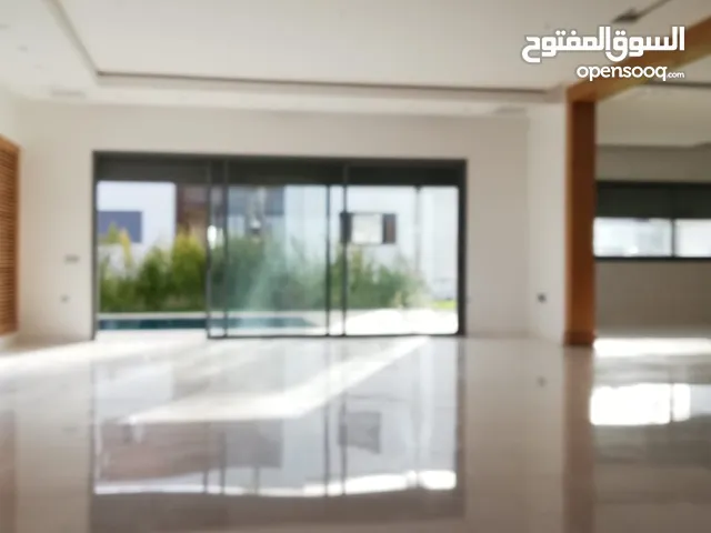 800 m2 4 Bedrooms Villa for Sale in Rabat Bir Kacem