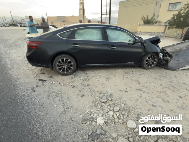 تويوتا أفالون للبيع 2016