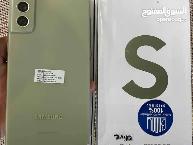 على الفحص Samsung S21 FE 5G رام 16 جيجا 256 عربي شرق اوسط أغراضة والكرتونه الأصلية متوفر توصيل