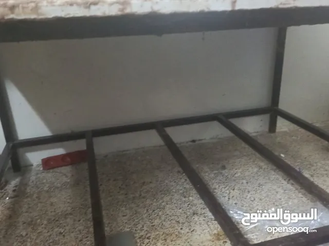 طاوله رخام تفصيل جديد طول مترين عرض متر ونص ارتفاع 90