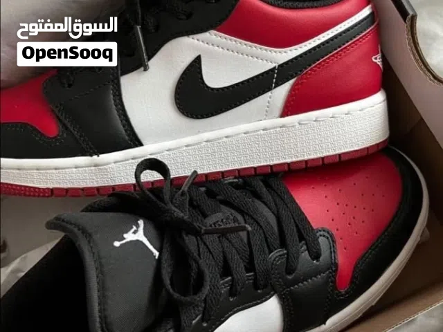 Jordan 1 low bred toe