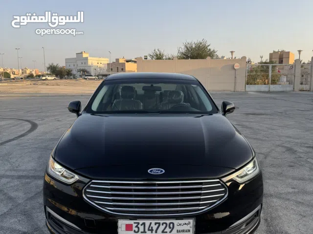 Ford Taurus  2020