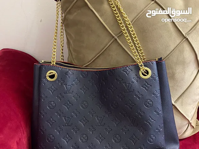 شنتة لويس فيتون Louis Vuitton مستعمل بحال الوكالة