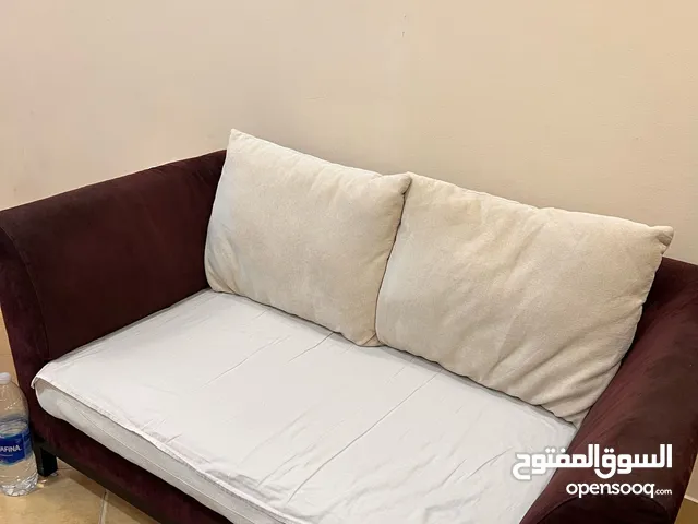 sofa 2 seat for sale very good condition location riffa from Romania same new