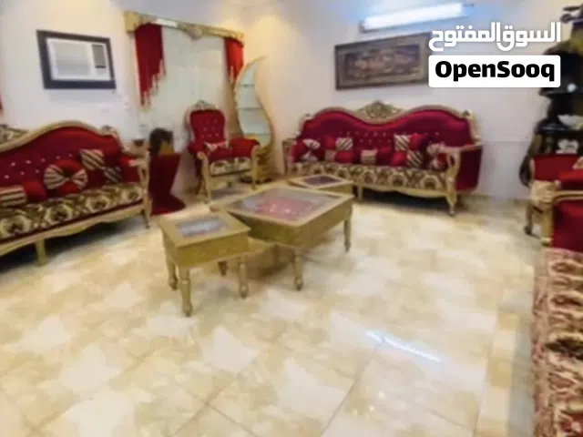 كنب ملكي عدد 2