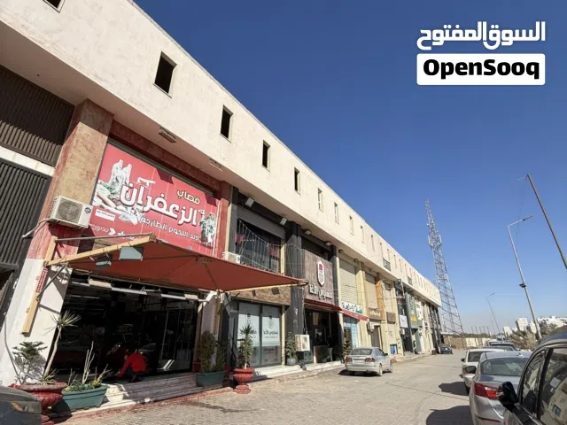 مكتب ايجار عند نادي قايرونس