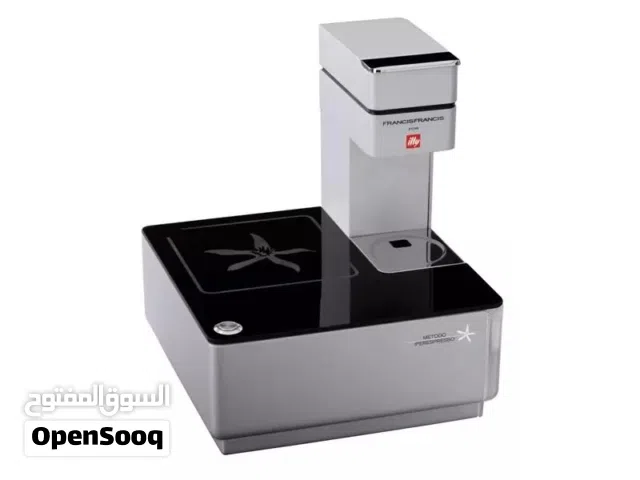 2025 FRANCISFRANCIS illy coffee maker very good new price more then 90 kd
