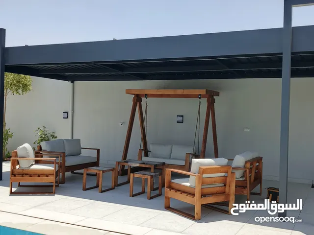اثاث للحدائق والمزارع والجلسات الخارجيه