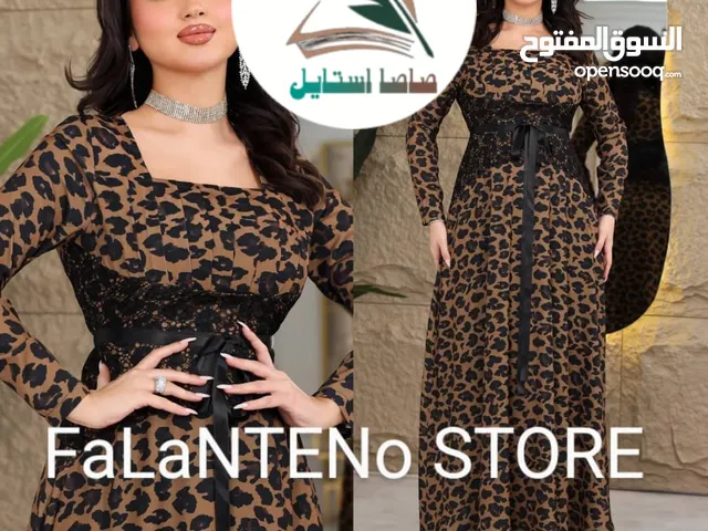 فستان تايقر جميل شديد الكمية محدودة