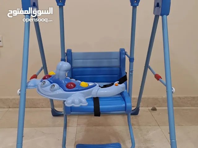 ارجوحة اطفال بحالة ممتازة