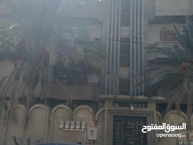 600 m2 More than 6 bedrooms Townhouse for Sale in Tripoli Zanatah
