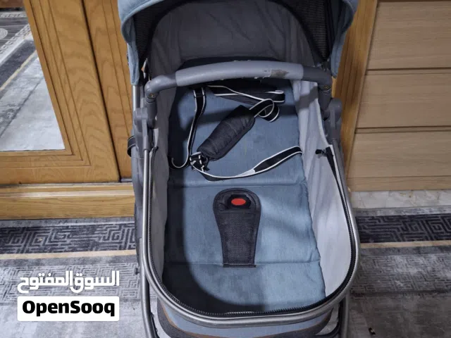 عربانة اطفال