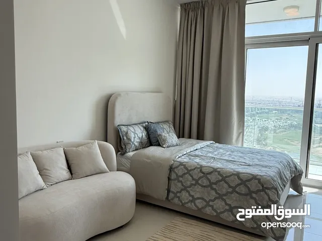 شقتك في داماك هيلز سنوي 55 الف 4 شيكات بنايه فندقيه 4 شيكات