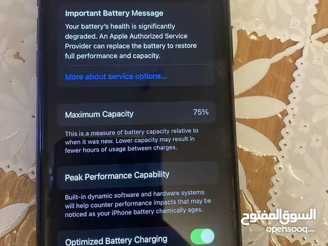 Apple iPhone 11 64 GB in Al Anbar