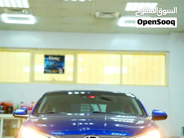2020 Hyundai Elantra Standard