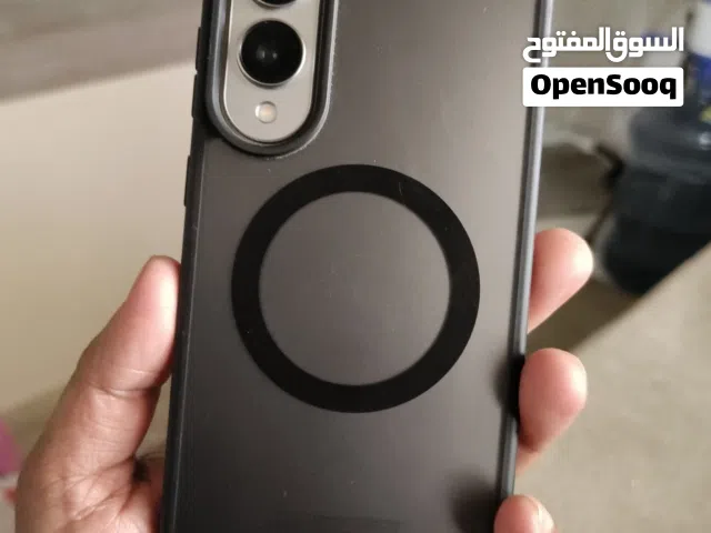 I bought this phone in October, it is in brand new condition, I am having money problem, that is why