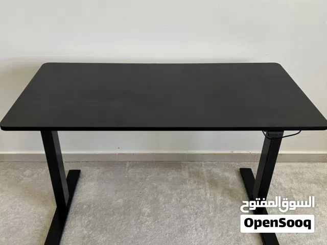 مكتب كهربائي ذكي قابل للتعديل (Standing Desk)