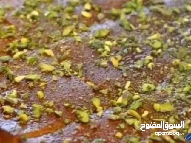 كنافة نابلسية اصيلة بالسمن البلدي الاصلي والجبنة العرقاوية الغنية عن التعريف