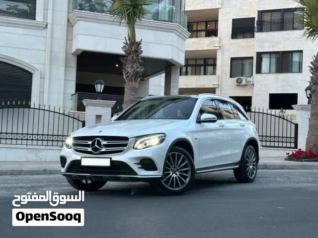 2017 مرسيدس بنز الفئة-GLC GLC 350e