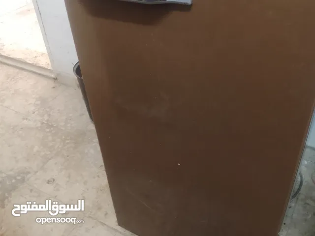 تلاجة ignis مكتب "ايطالية الصنع"  للبيع
