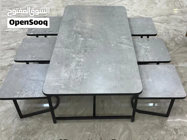 طاولات ارضيه