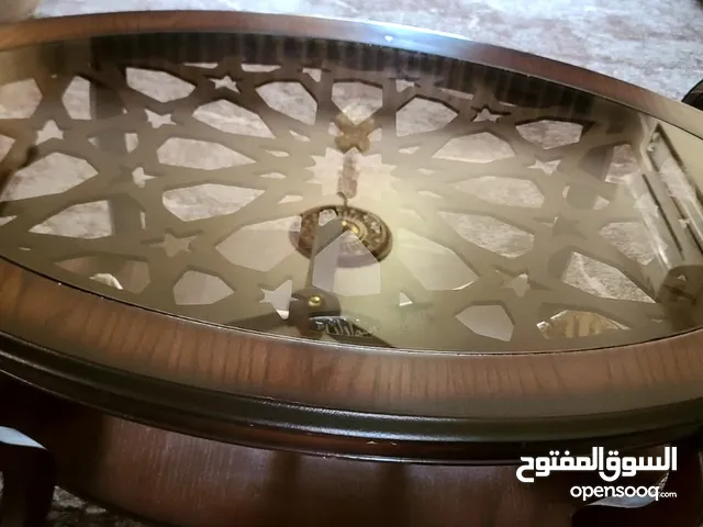 طاولات خشب زان دائري شبة جديد