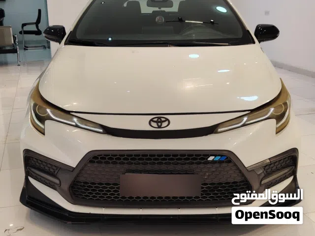 تويوتا كورولا XSE 2019 الاداء والقوه في التصميم الرياضي  أنظمة امان متقدمه وراحة في القيادة