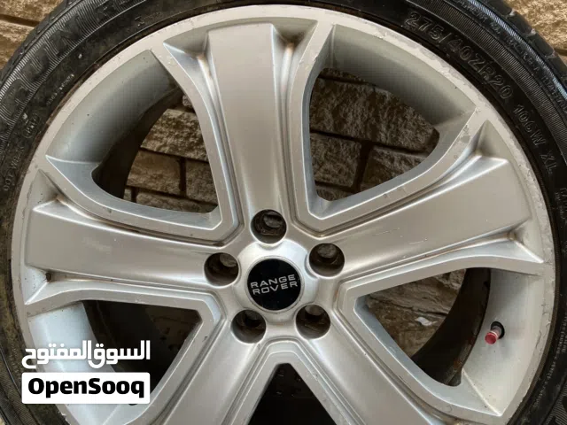 للبيع رنق مع تاير  مستعمل نظيف مخزن : رنج روفر 2008حجم20