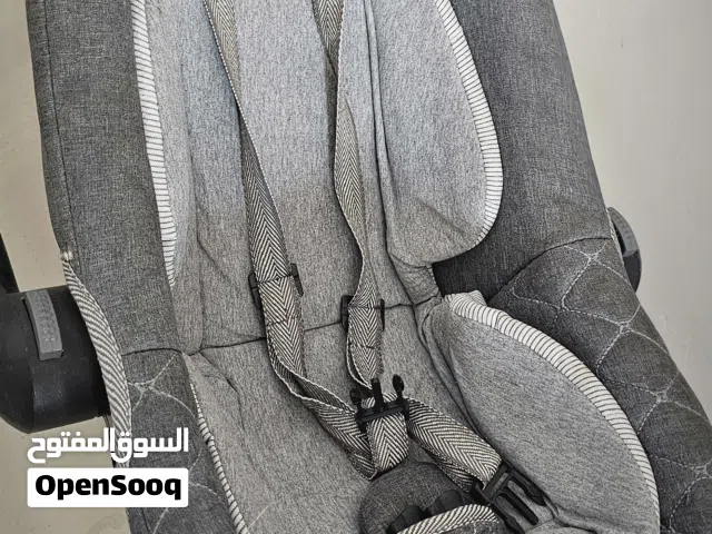 كرسي طفل رصاصي