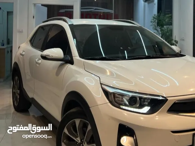 Kia stonik