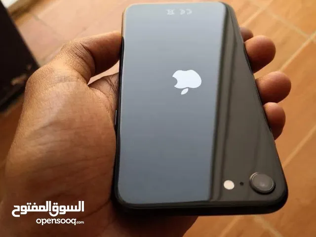Apple iPhone SE 2 64 GB in Baghdad