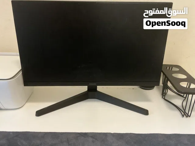 شاشه نضيفه مافيه شي