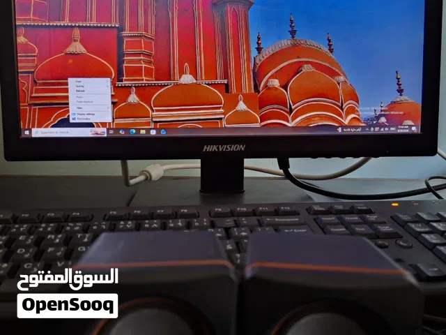 Hp pro pc للبيع مستعمل شبه الجديد core i5 /  256 gb مع شاشة Hikvision 19 windows 10 pro