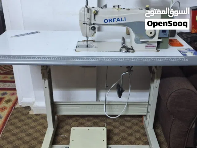 ماكينه خياطه بحاله وكاله جديده  للبيع