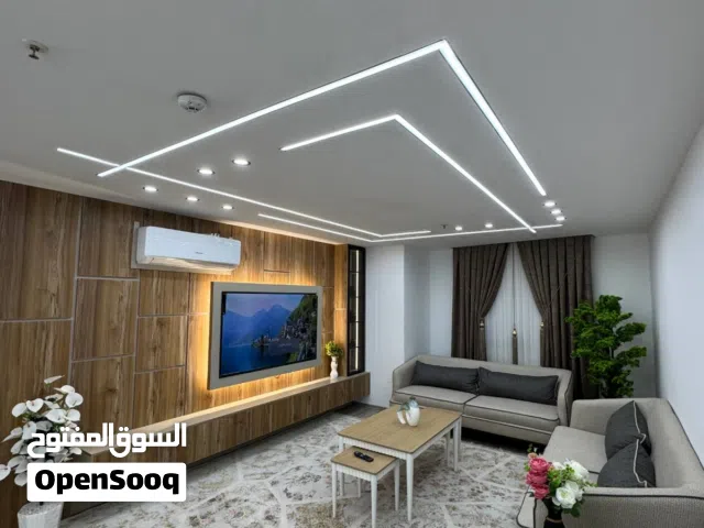 شقه للايجار في مجمع لايف تاورز المساحة 173 م