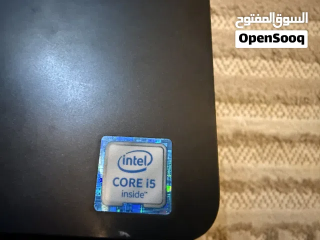 لابتوب استخدام بيت