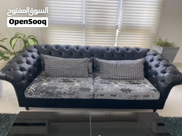 Stylish Sofa in Excellent Condition