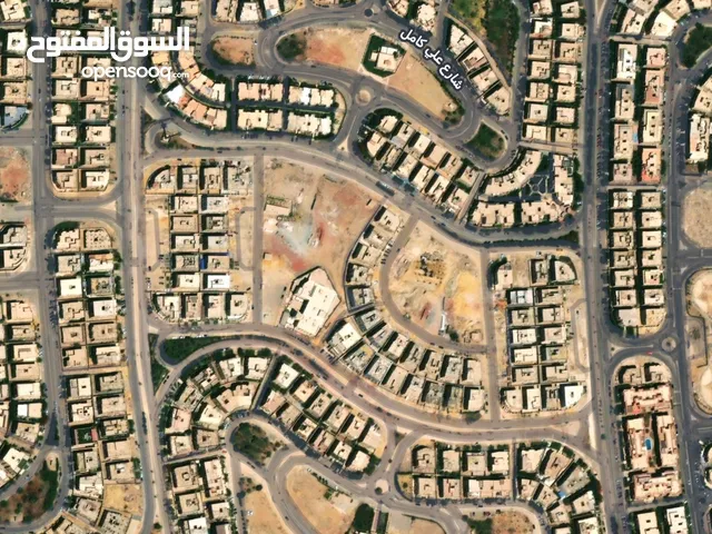 ارض مستشفي في الشيخ زايد