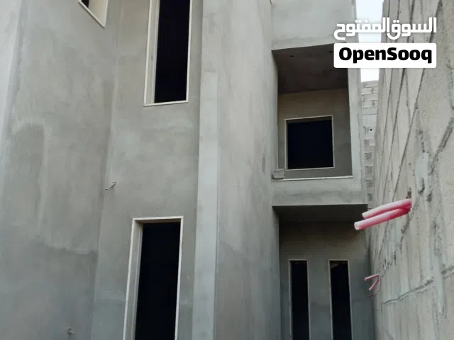 فيلا للبيع في المشروع خط6نص تشطيب تشطيب حديث دورين مساحة الأرض 252المسقوف 350سباكة دور الأول والثاني